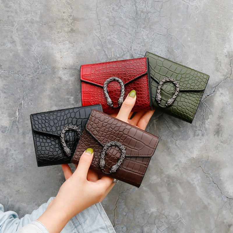 Women's Crocodile Pattern Simple Short Small Ladies Wallets