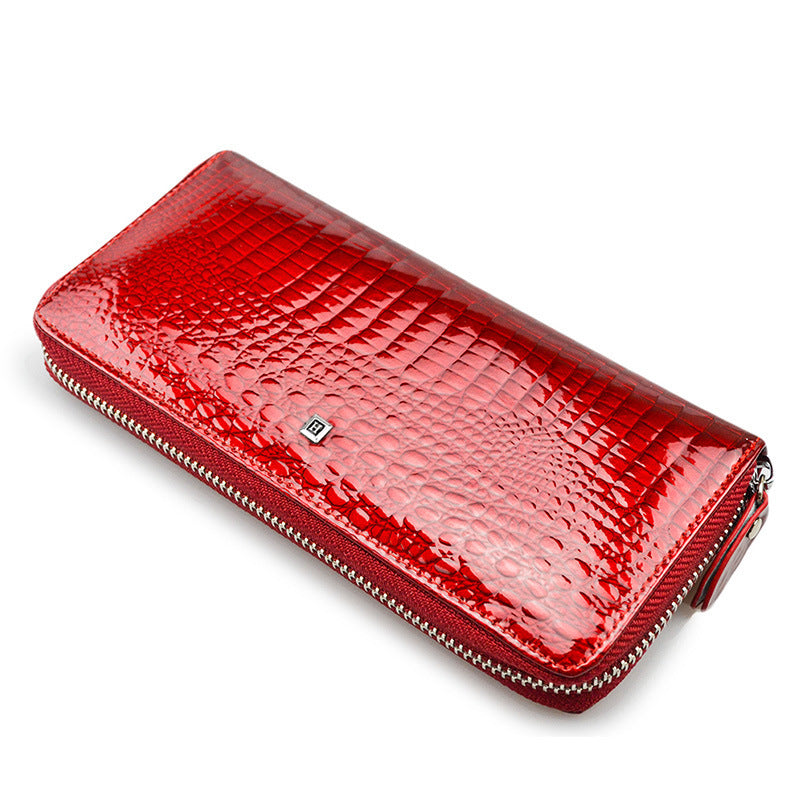 Women's Leather Single Zipper Fashion Crocodile Pattern Ladies Wallets