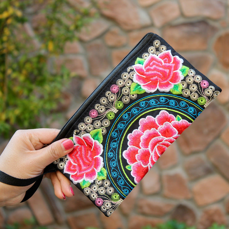 Women's Ethnic Style Embroidered Hand-held Long Double Ladies Wallets