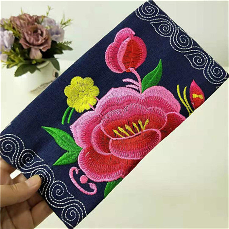 Women's Yunnan National Style Embroidered Soft Mobile Ladies Wallets