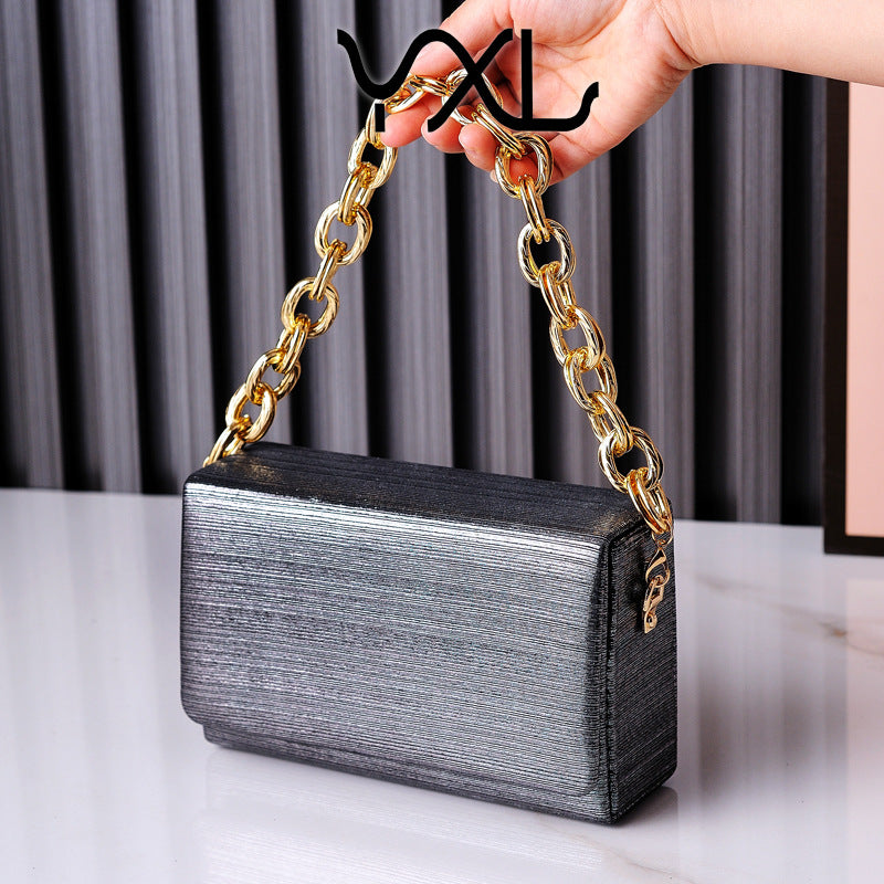 Women's Small Square Featured Chain High-grade Simple Evening Bags