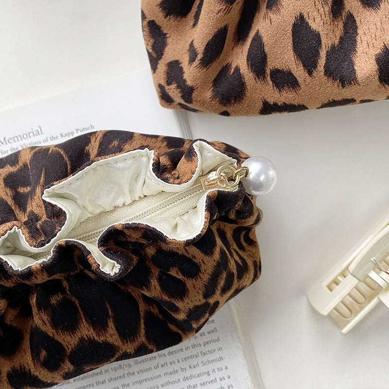 Women's Portable Advanced Korean Style Leopard Print Cosmetic Bags