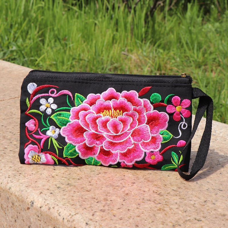 Women's Ethnic Style Embroidered Hand-held Long Double Ladies Wallets