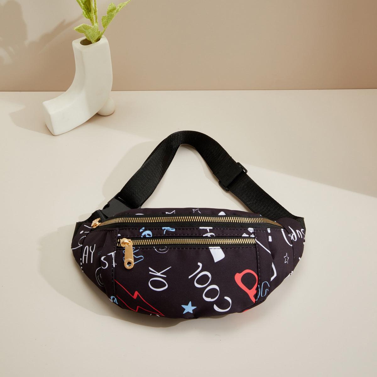 Women's Unique Waterproof Fashion Leisure Retro Waist Packs