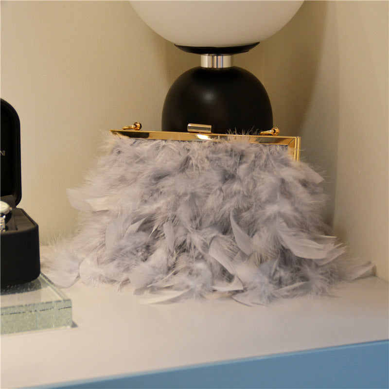 Women's Winter Fire Chicken Feather Clutch Ostrich Evening Bags