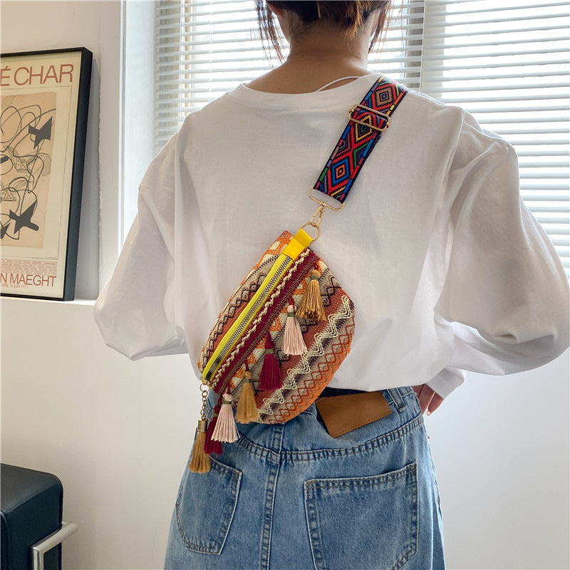 Women's Ethnic Style Tassel Woven Polyester Small Waist Packs