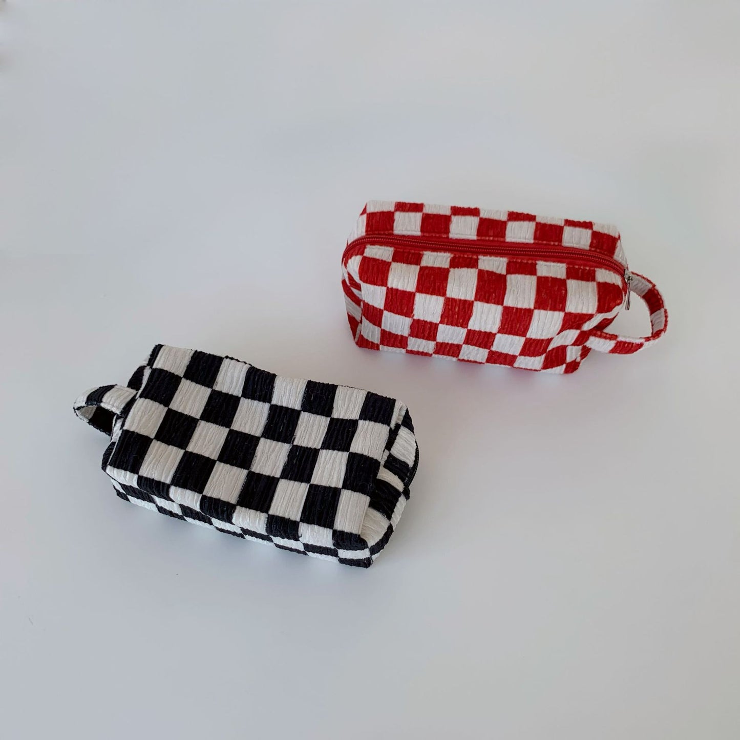 Black White Chessboard Grid Large Capacity Portable Storage Cosmetic Bags