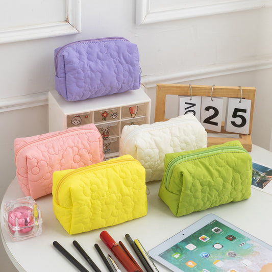 Women's Capacity Candy Color Quilted Flower Storage Portable Cosmetic Bags