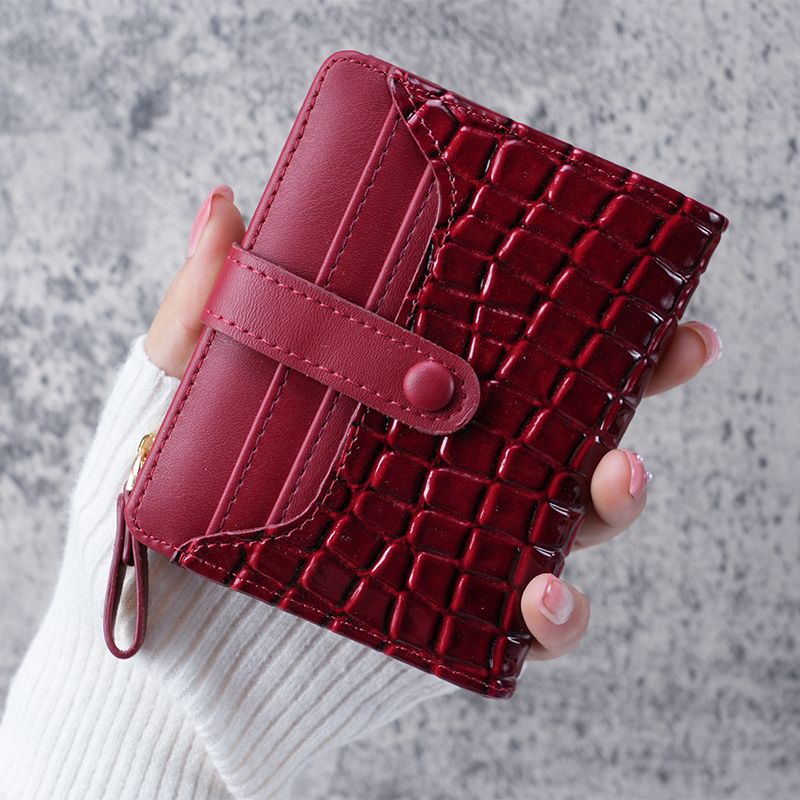 Women's Stone Crocodile Short Korean Style Zipper Ladies Wallets