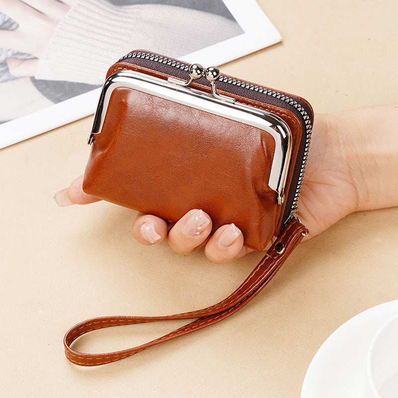 Women's Pretty Change Zipper Clip Clutch Coin Purses