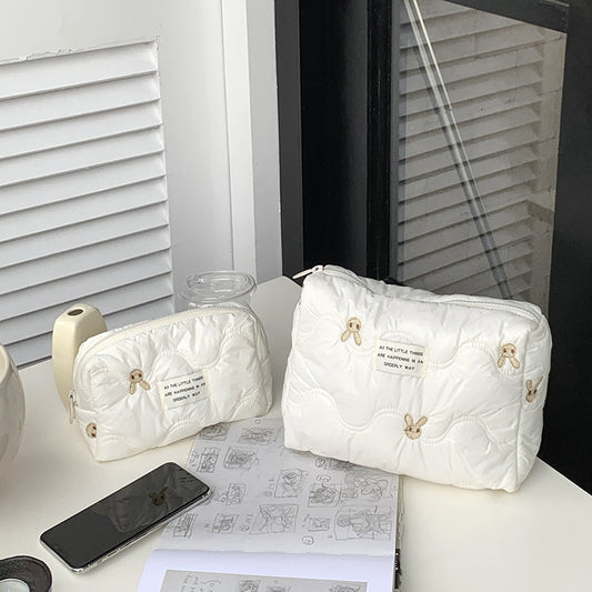 Large Capacity Embroidered Rabbit Portable Storage Cosmetic Bags