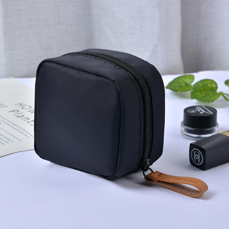 Korean Portable Advanced Style Counter Storage Small Cosmetic Bags