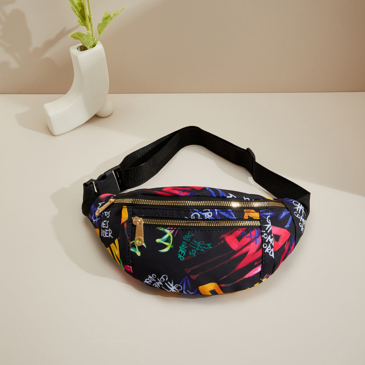 Women's Unique Waterproof Fashion Leisure Retro Waist Packs