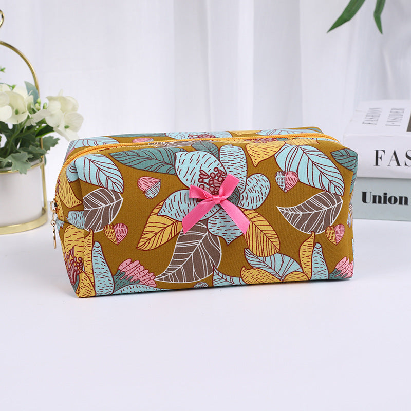 Floral Quilting Zipper Large Capacity Carrying Cosmetic Bags