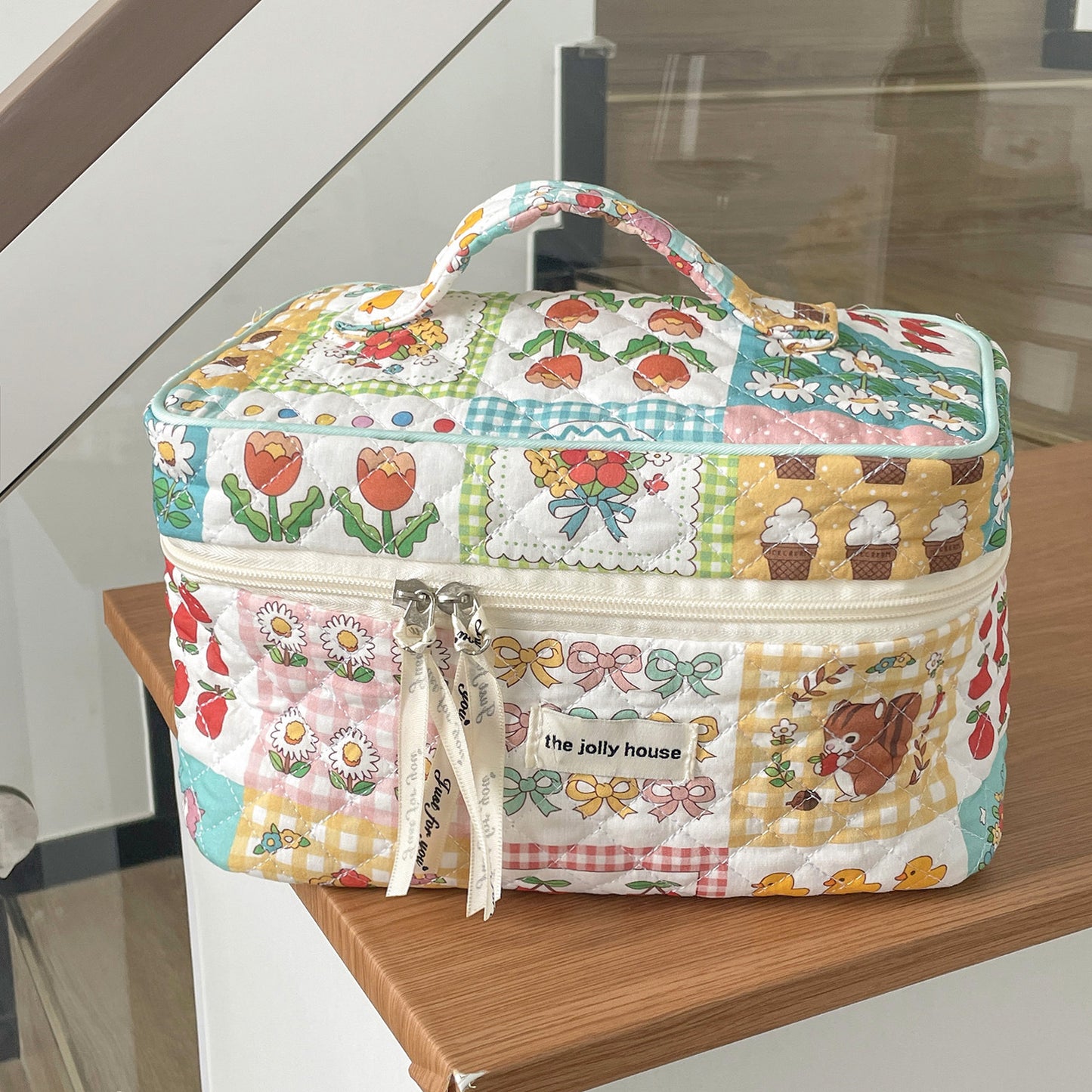 Colorful Garden Storage Cute Quilted Portable Cosmetic Bags