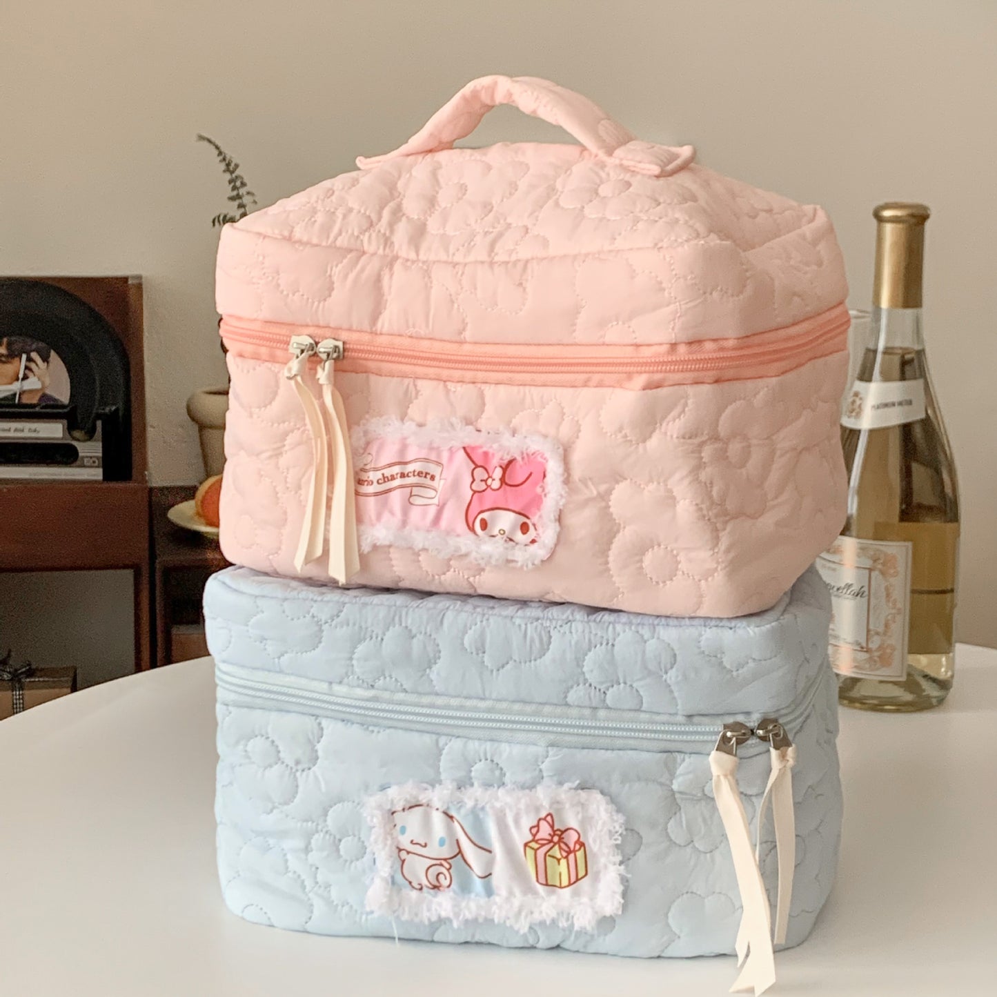 Quilted Patch Storage Portable Large Capacity Cosmetic Bags