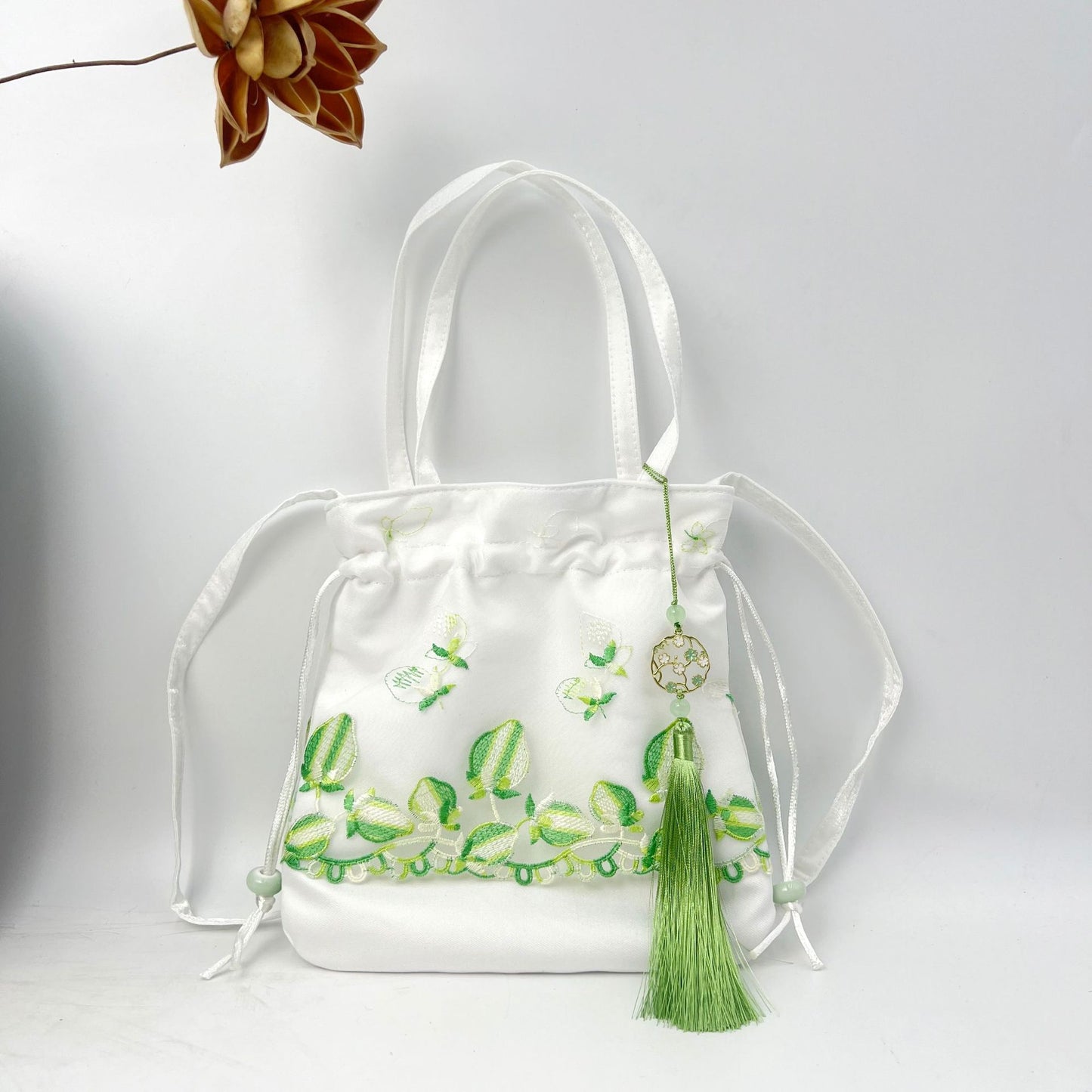 Embroidery Source Han Elements Small Antique Crossbody Bags