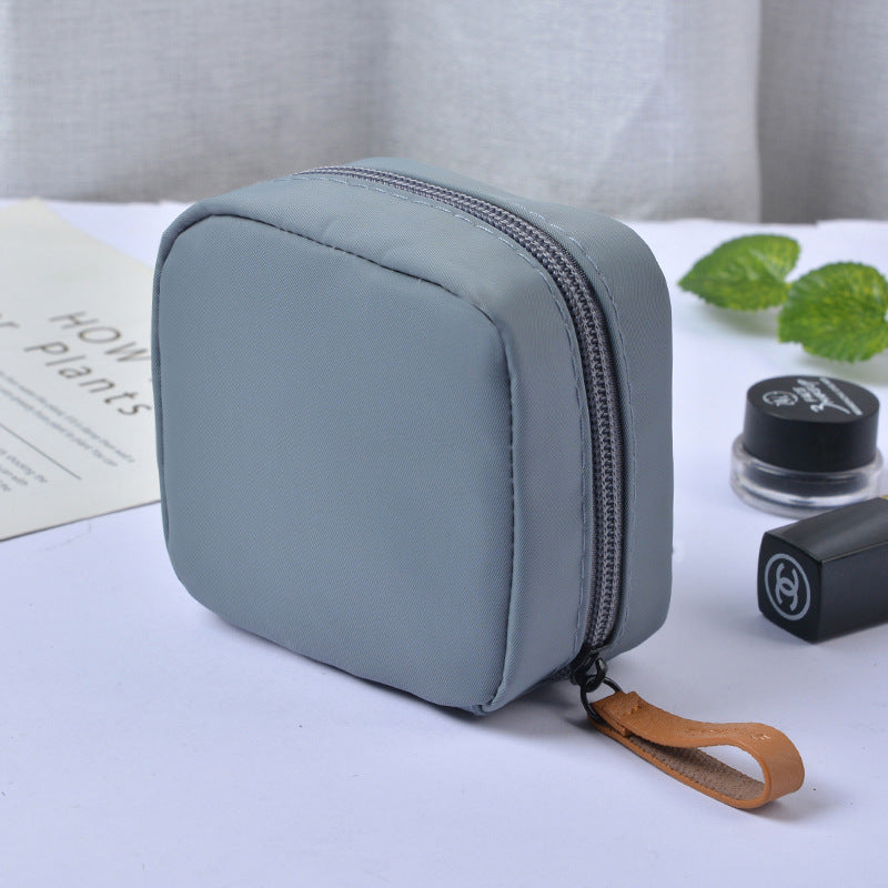 Korean Portable Advanced Style Counter Storage Small Cosmetic Bags