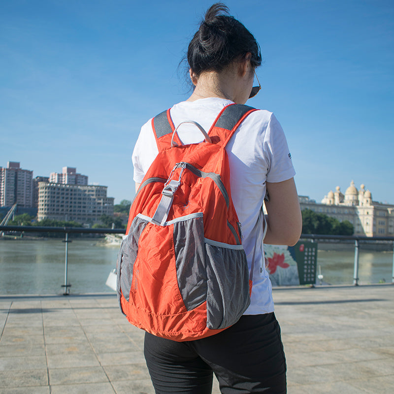 Sacs à dos de sport portables pliables et légers d'été pour femmes