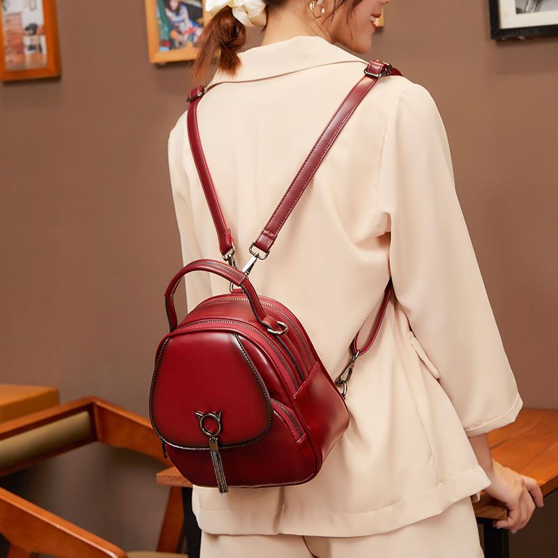 Joli petit sac à dos en cuir souple pour femme