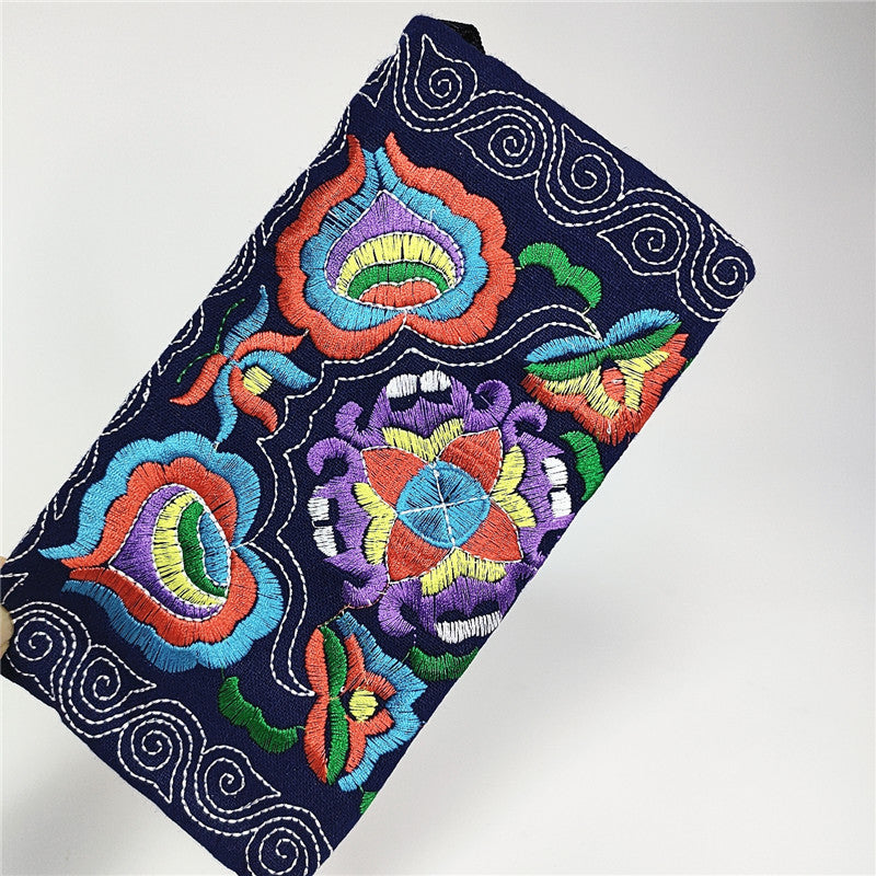 Women's Yunnan National Style Embroidered Soft Mobile Ladies Wallets