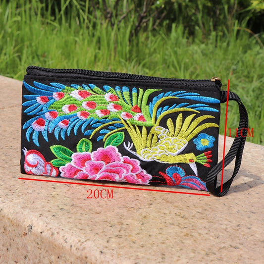 Women's Ethnic Style Embroidered Hand-held Long Double Ladies Wallets