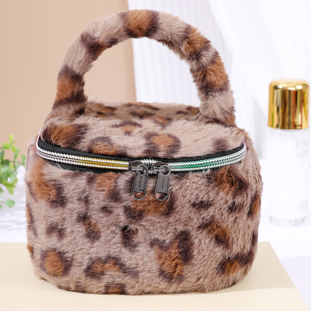 Large Capacity Portable Leopard Print Good-looking Cosmetic Bags