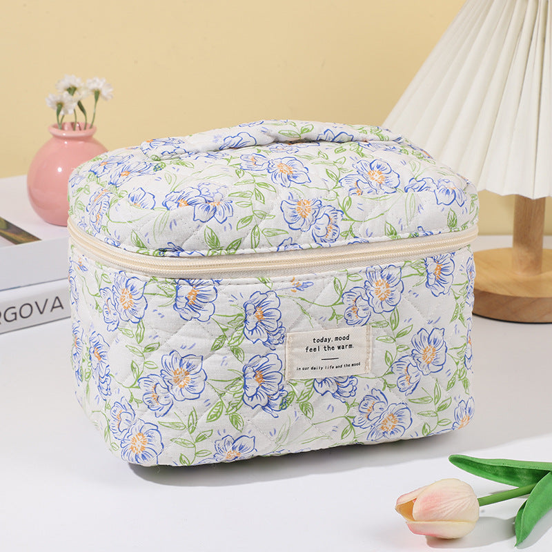 Portable Small Floral Large Capacity Quilted Cosmetic Bags