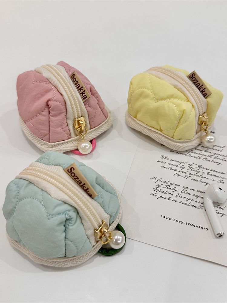 Simple Lovely Heart-shaped Soft Applicable Protective Cosmetic Bags