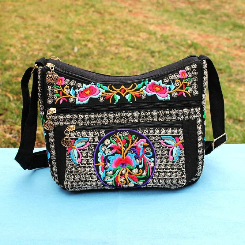 Women's Yunnan National Style Embroidered Full Embroidery Crossbody Bags