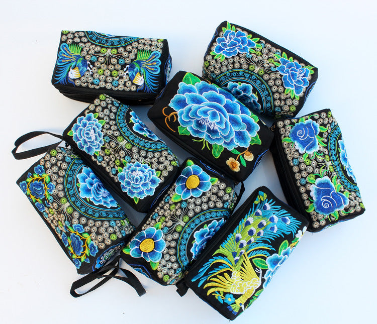 Yunnan Ethnic Embroidery Hand-held Mobile Fashion Coin Purses