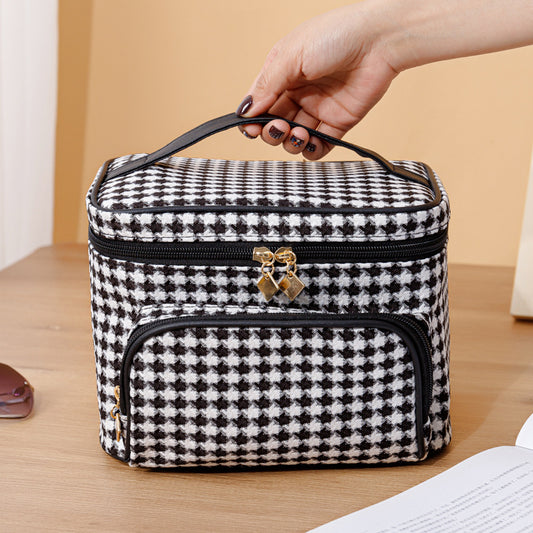 Large Capacity Portable Good-looking Storage Wash Cosmetic Bags