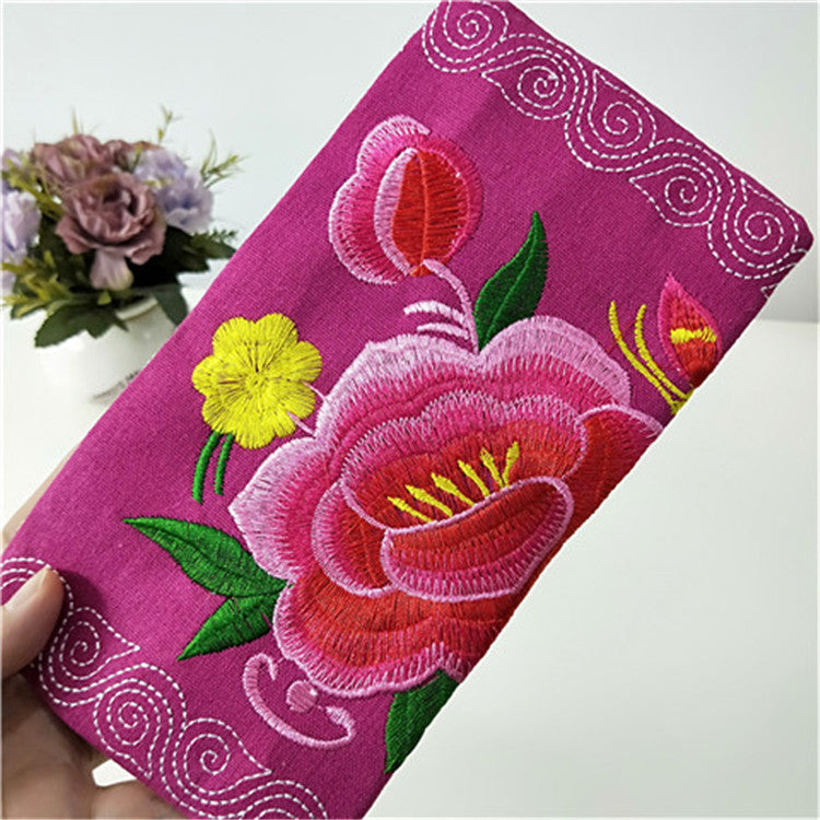 Women's Yunnan National Style Embroidered Soft Mobile Ladies Wallets