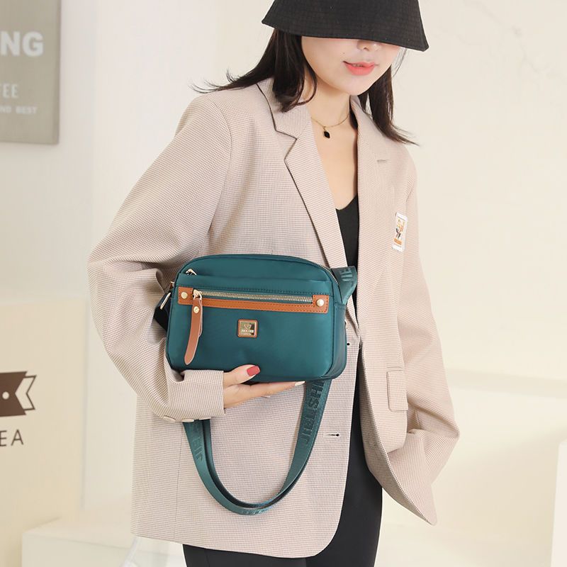 Women's Fashion Commuter Umbrella Small Square Oxford Crossbody Bags