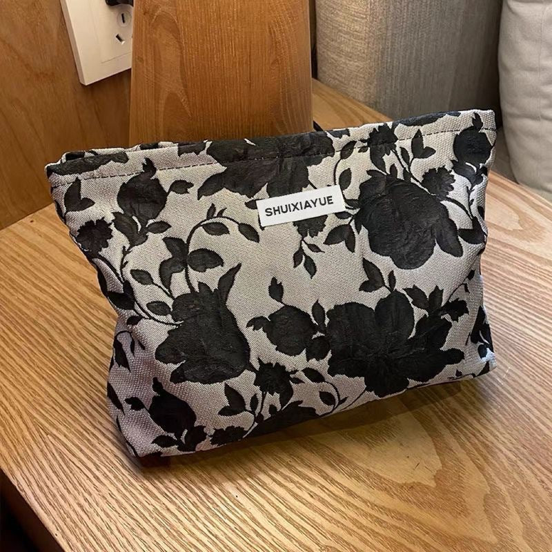 Large Capacity Portable Fresh Small Floral Cosmetic Bags