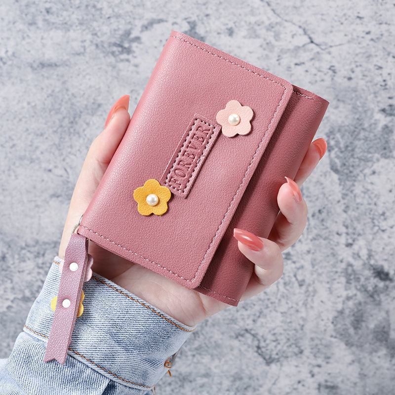 Women's Short Thin Small Heart Fashion Mini Card Holder