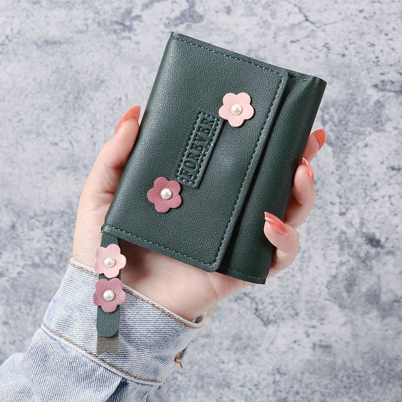 Women's Short Thin Small Heart Fashion Mini Card Holder