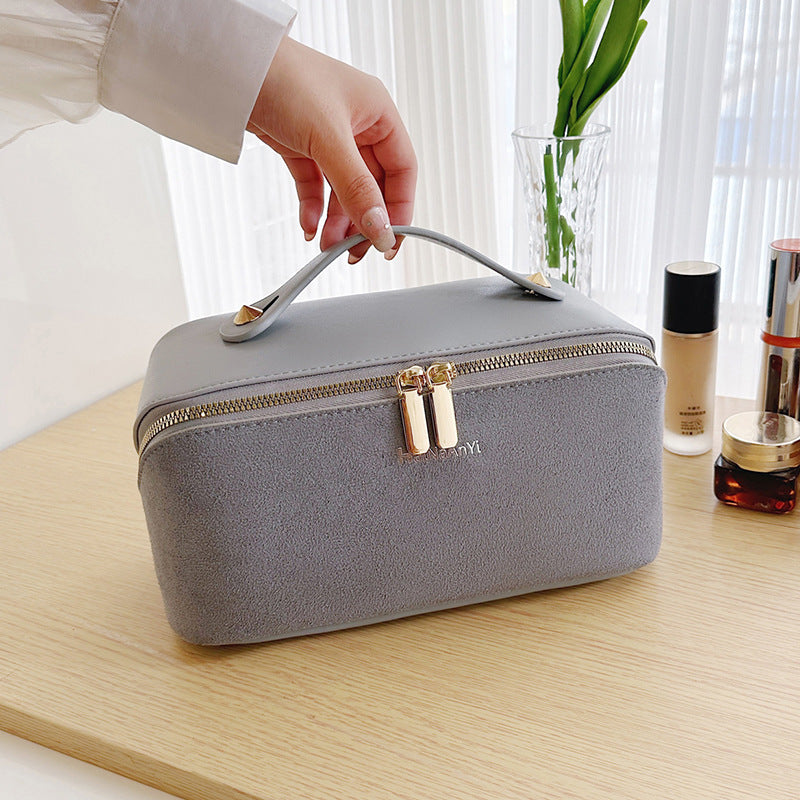 Large Capacity High Quality Portable Cosmetics Cosmetic Bags