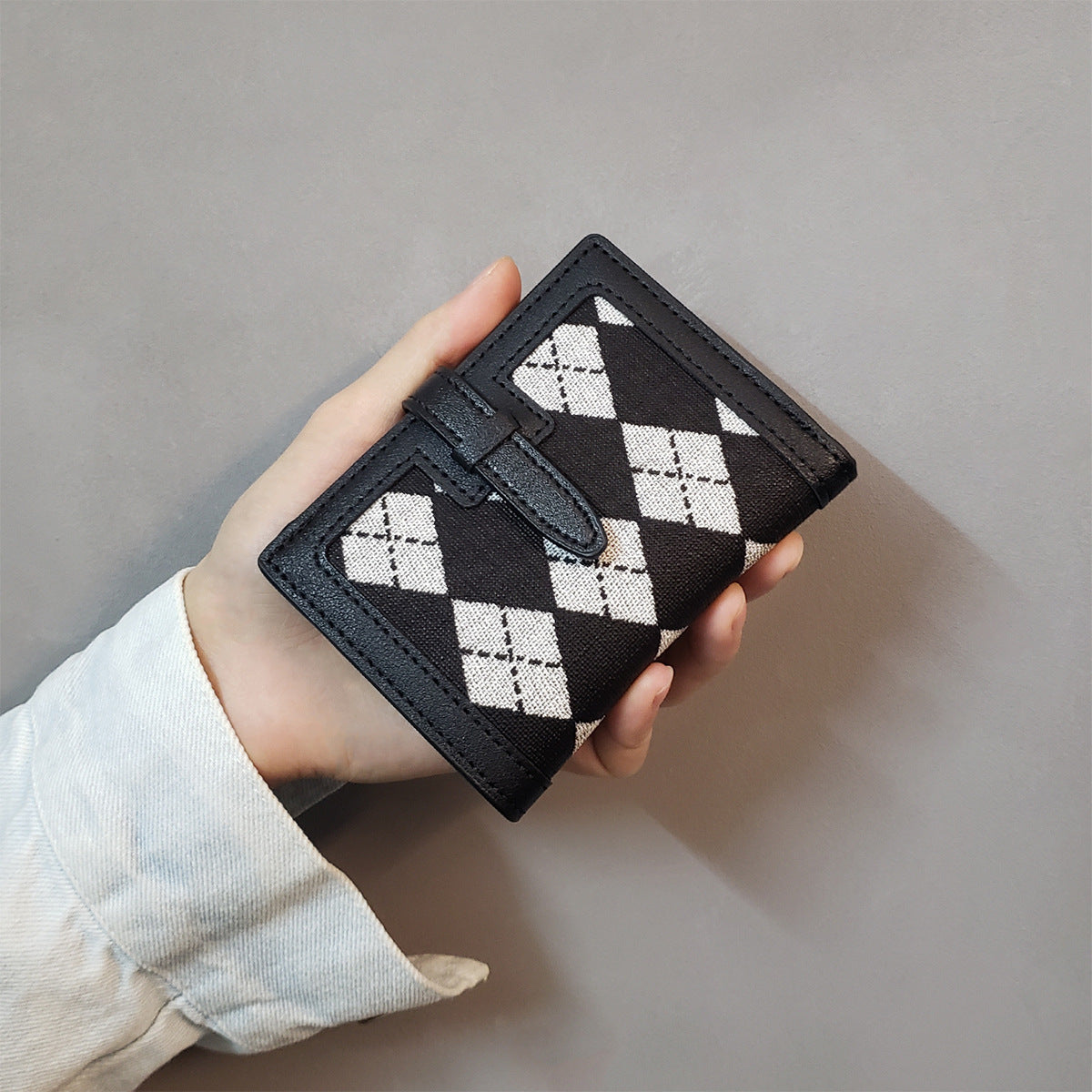 Portefeuilles pour femmes à carreaux d'échiquier noir blanc à fermeture éclair courte pour dames