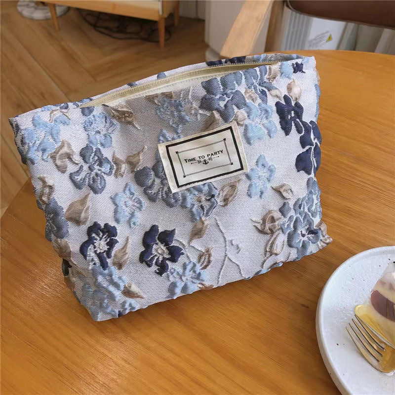 Large Capacity Portable Fresh Small Floral Cosmetic Bags