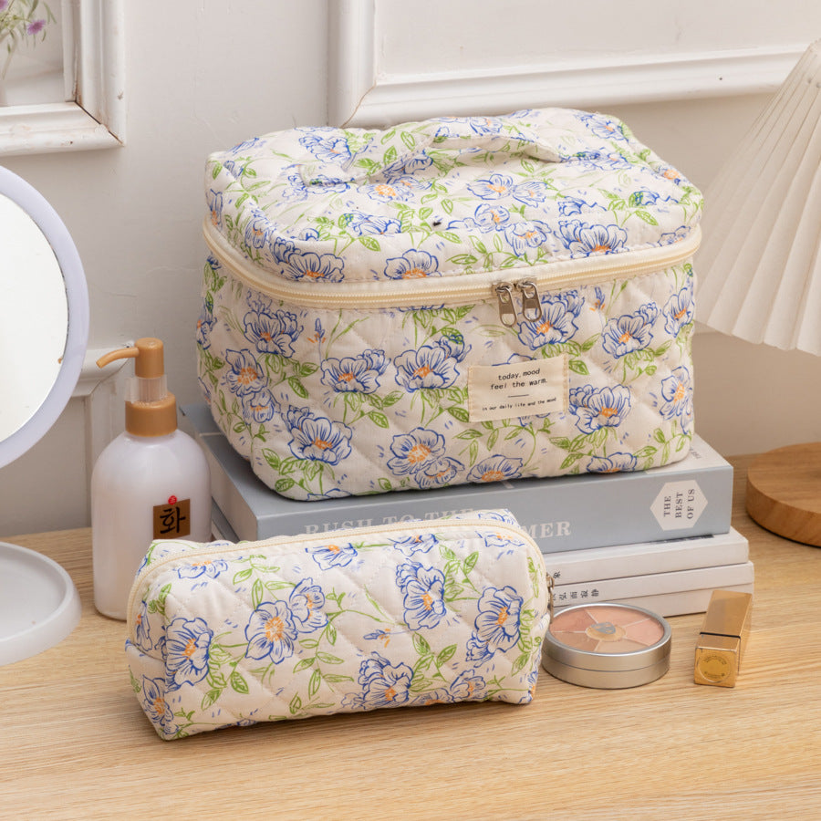 Portable Large Capacity Small Floral Storage Quilted Bags