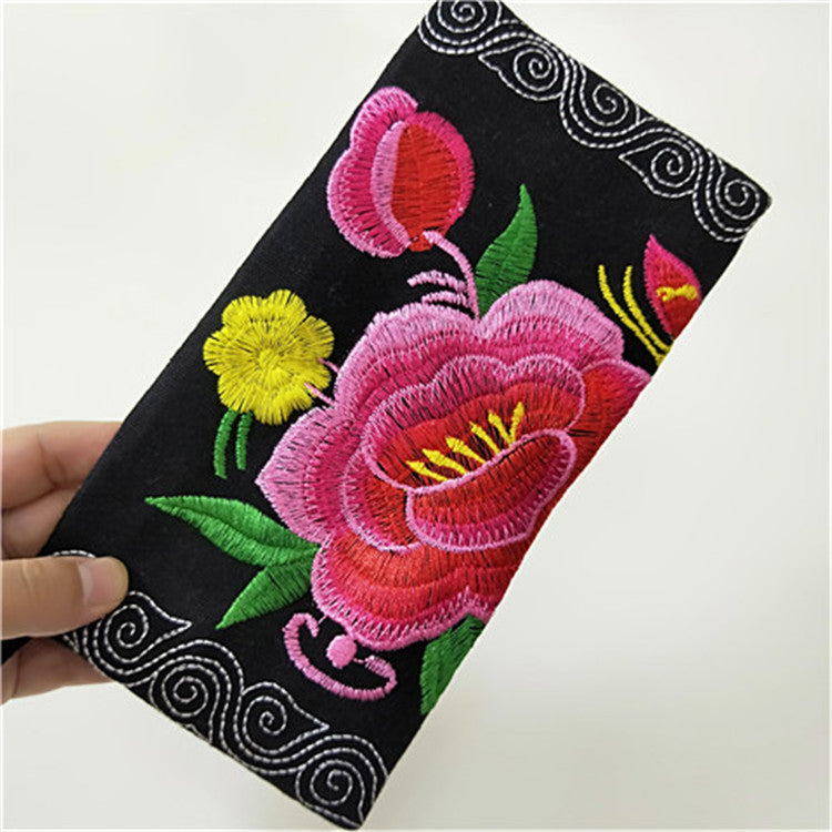 Women's Yunnan National Style Embroidered Soft Mobile Ladies Wallets