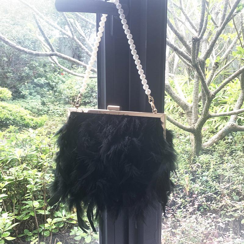 Women's Winter Fire Chicken Feather Clutch Ostrich Evening Bags