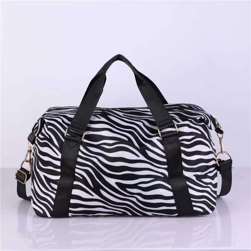 Women's Cows Pattern Fashion Trendy Storage Short Travel Bags