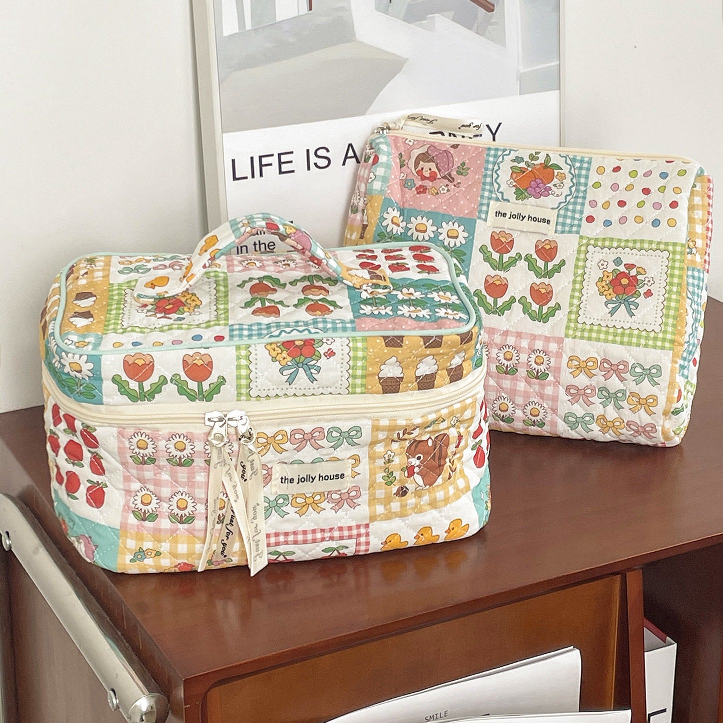 Colorful Garden Storage Cute Quilted Portable Cosmetic Bags