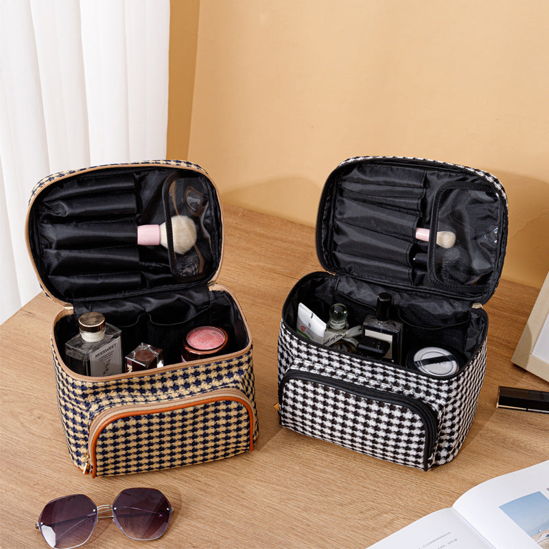 Large Capacity Portable Good-looking Storage Wash Cosmetic Bags