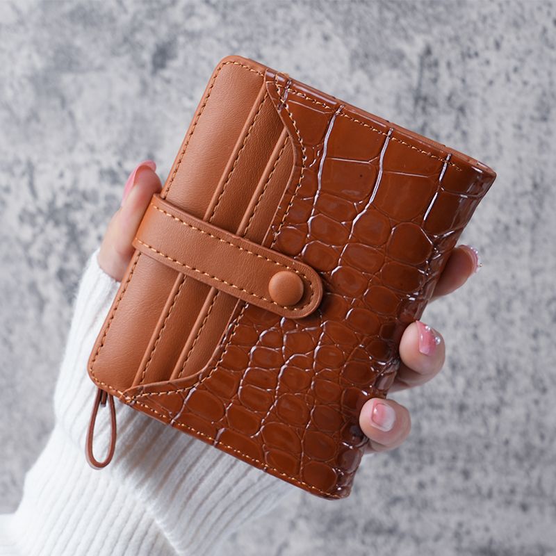 Women's Stone Crocodile Short Korean Style Zipper Ladies Wallets