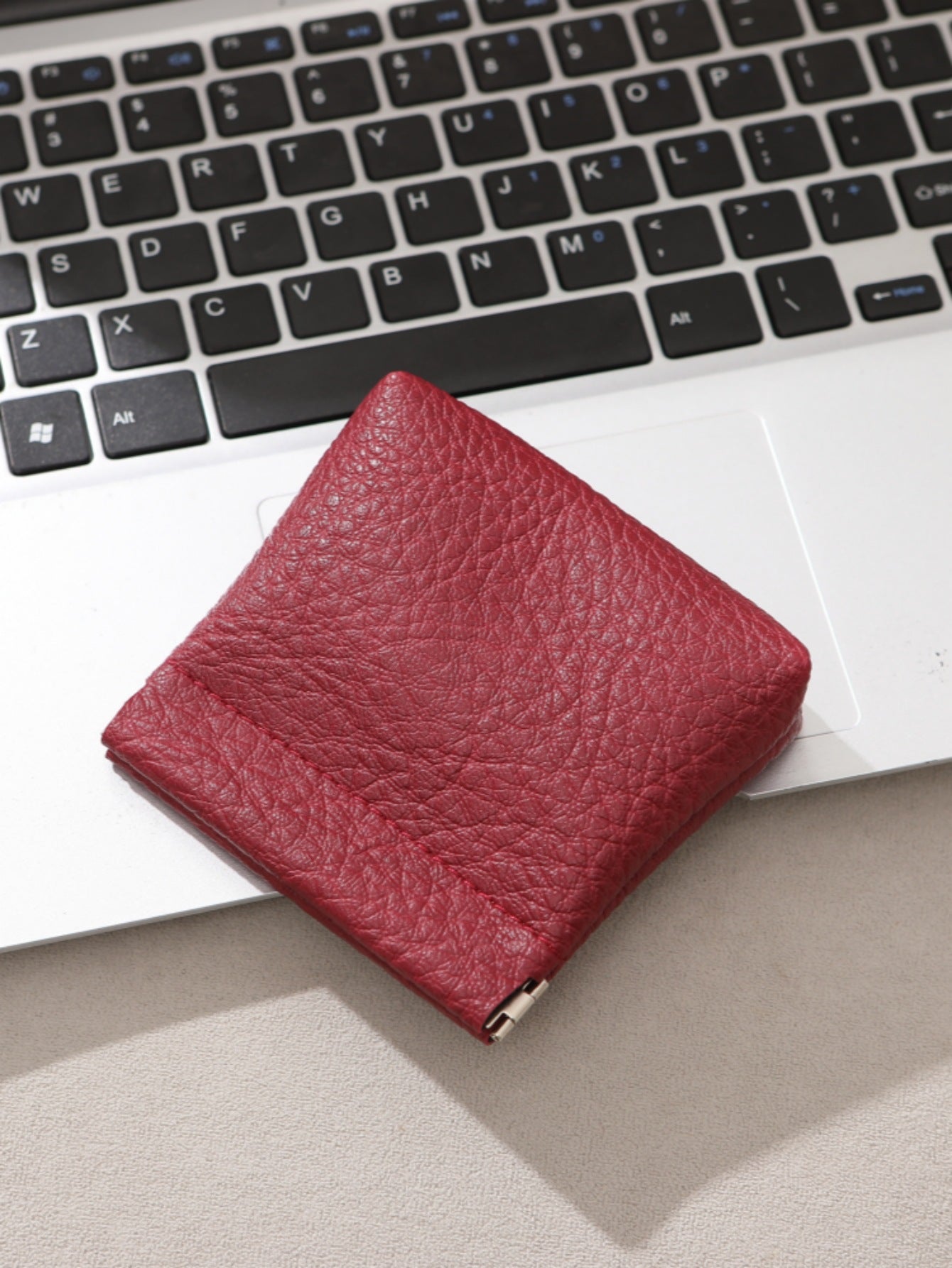 Imitation Leather Litchi Pattern Clip Mouth Pocket Bags