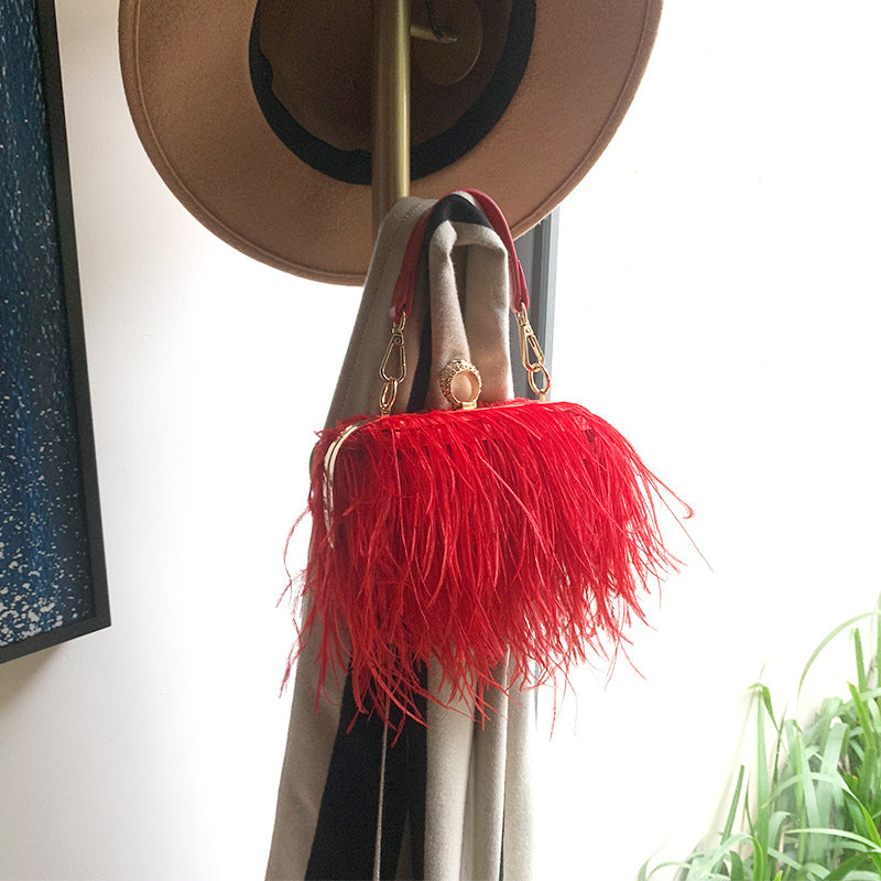 Petits sacs carrés rétro en plumes d'autruche rouge rose pour femmes