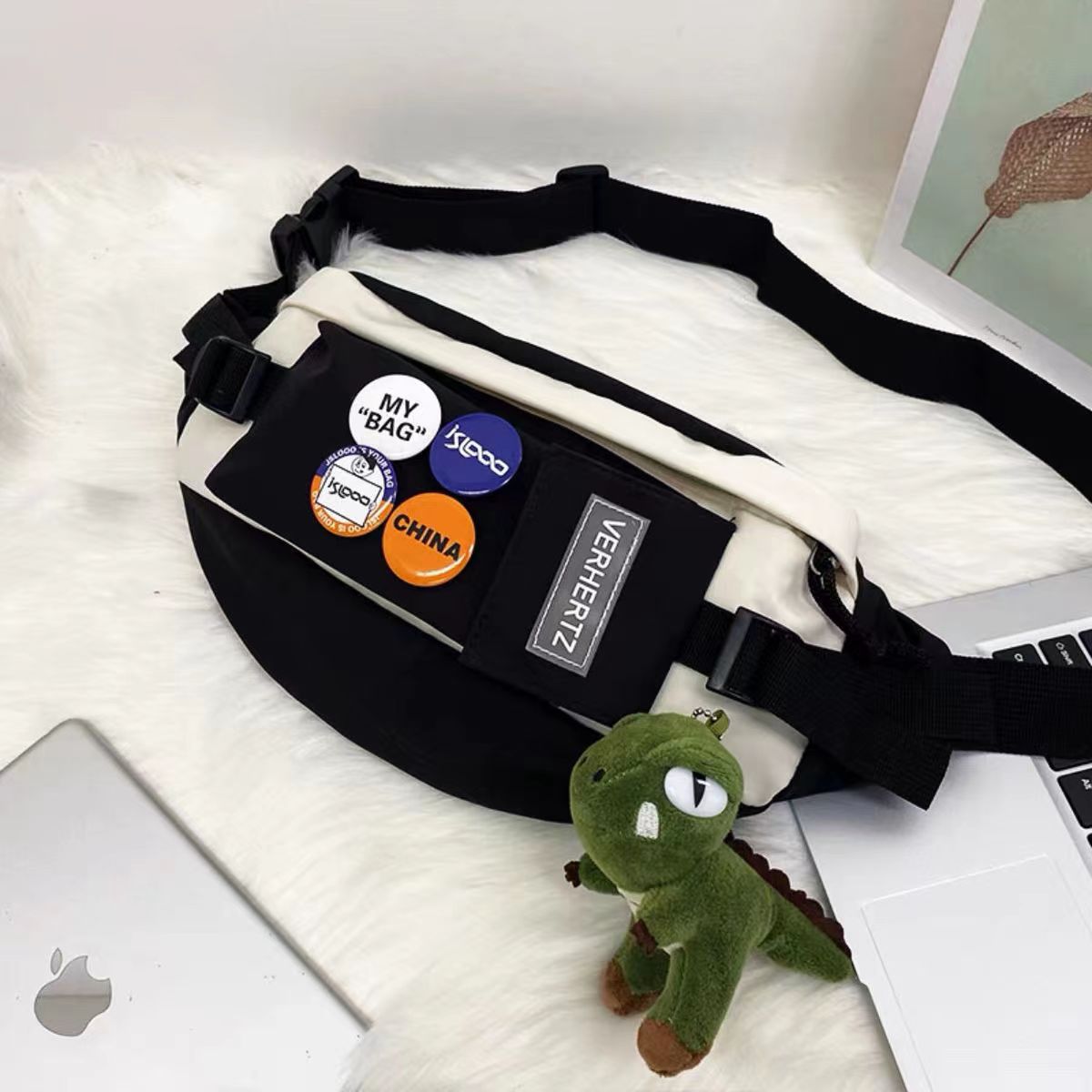 Men's Charming Trendy One Small Female Waist Packs